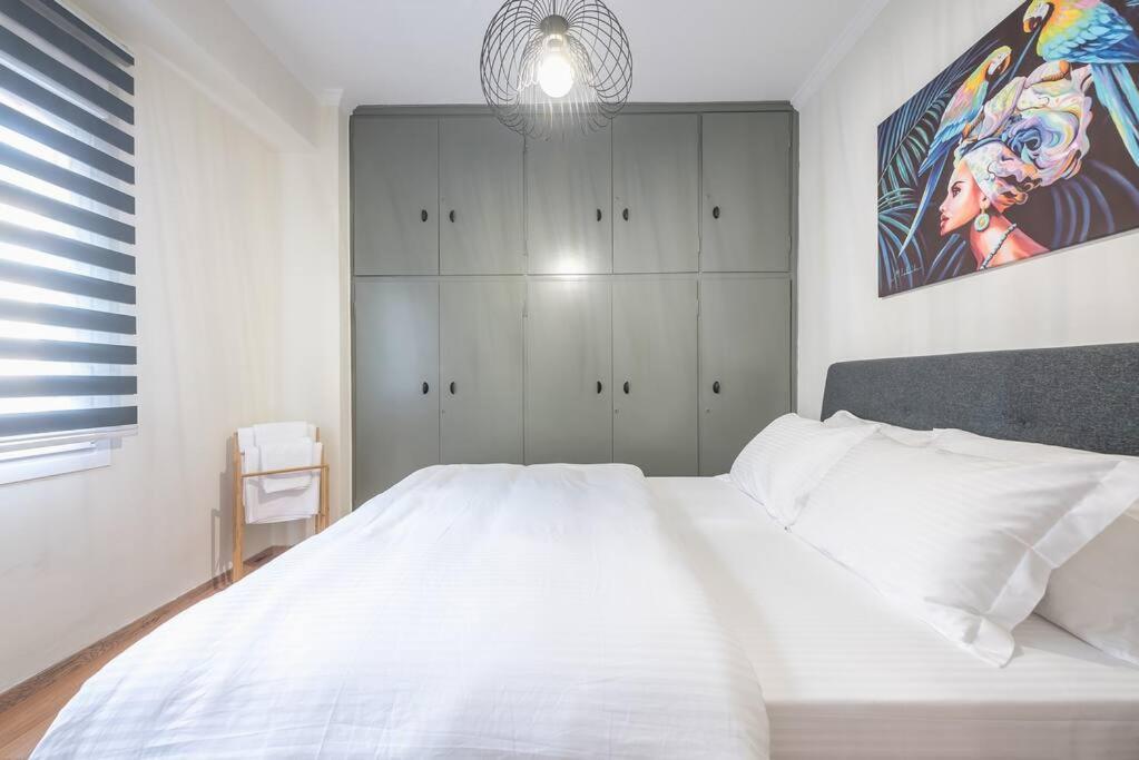 Athens Center Spacious Apartment ภายนอก รูปภาพ
